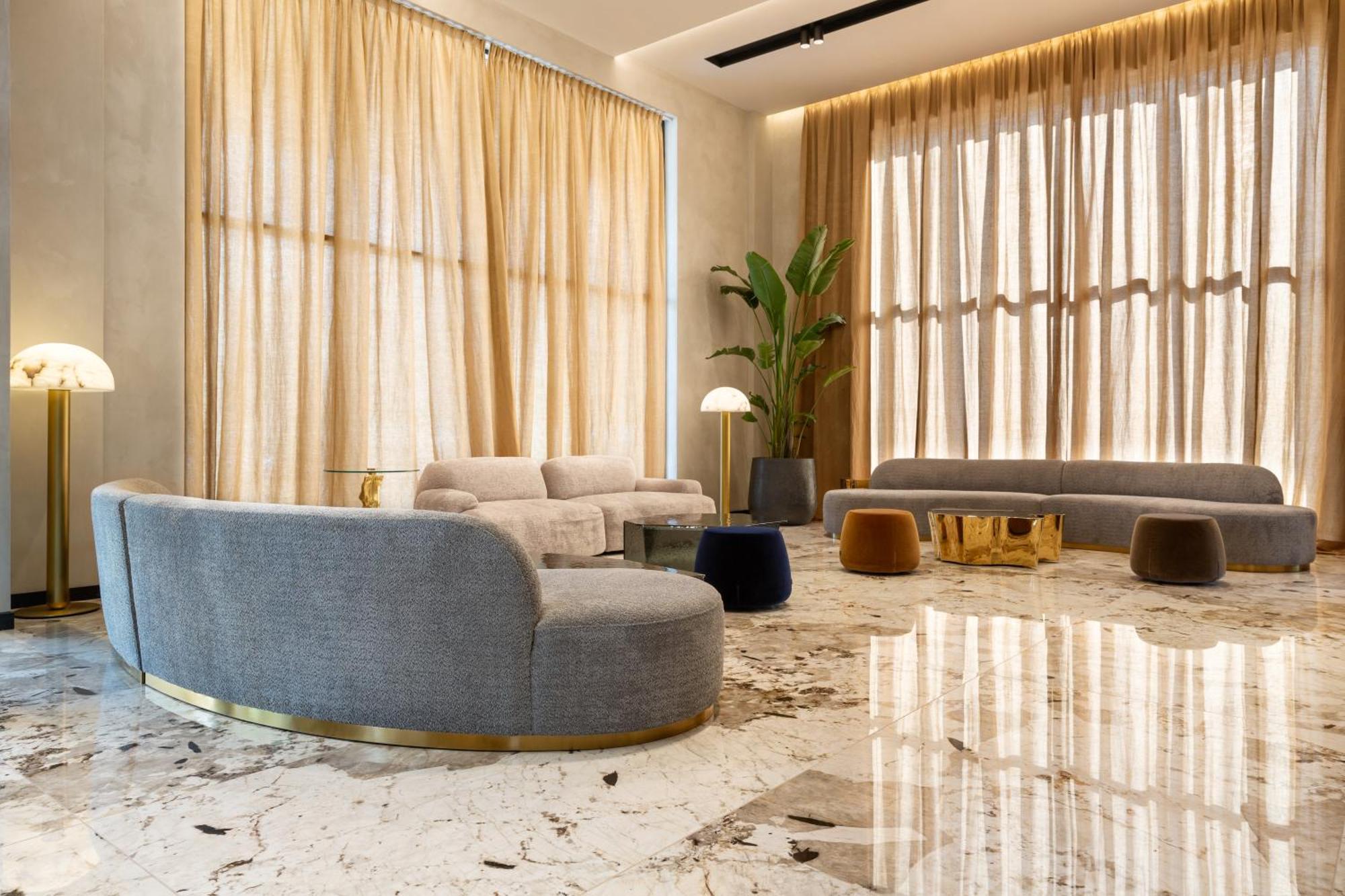 Mercure Tirana Exterior photo