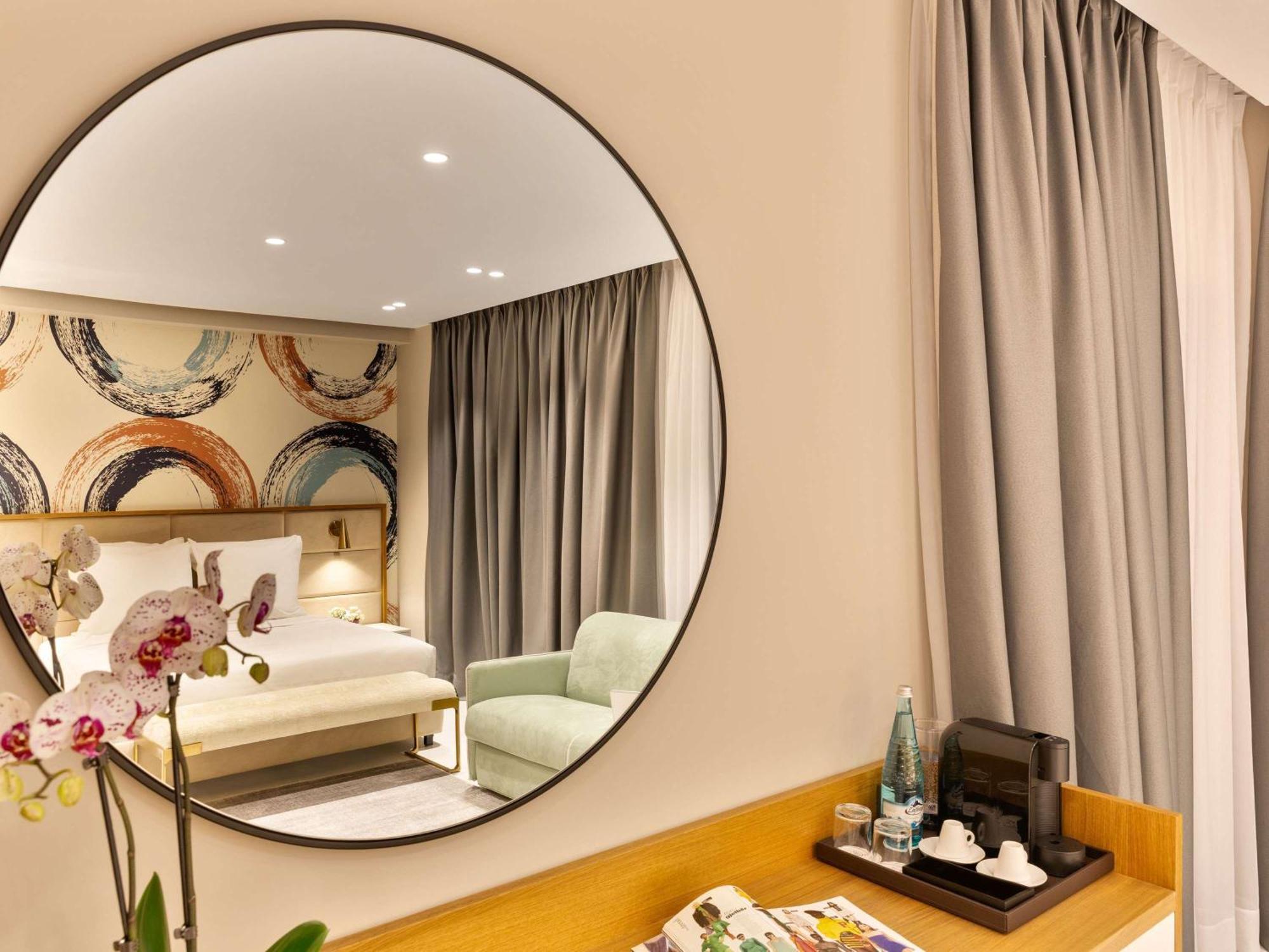 Mercure Tirana Exterior photo