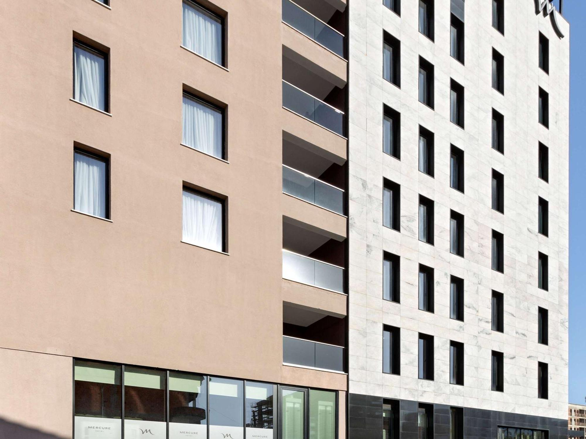Mercure Tirana Exterior photo
