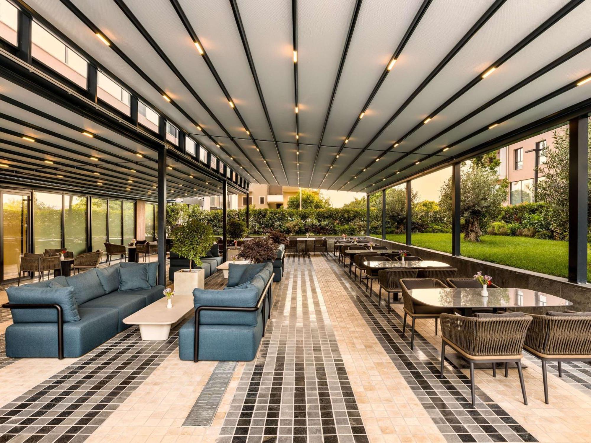 Mercure Tirana Exterior photo