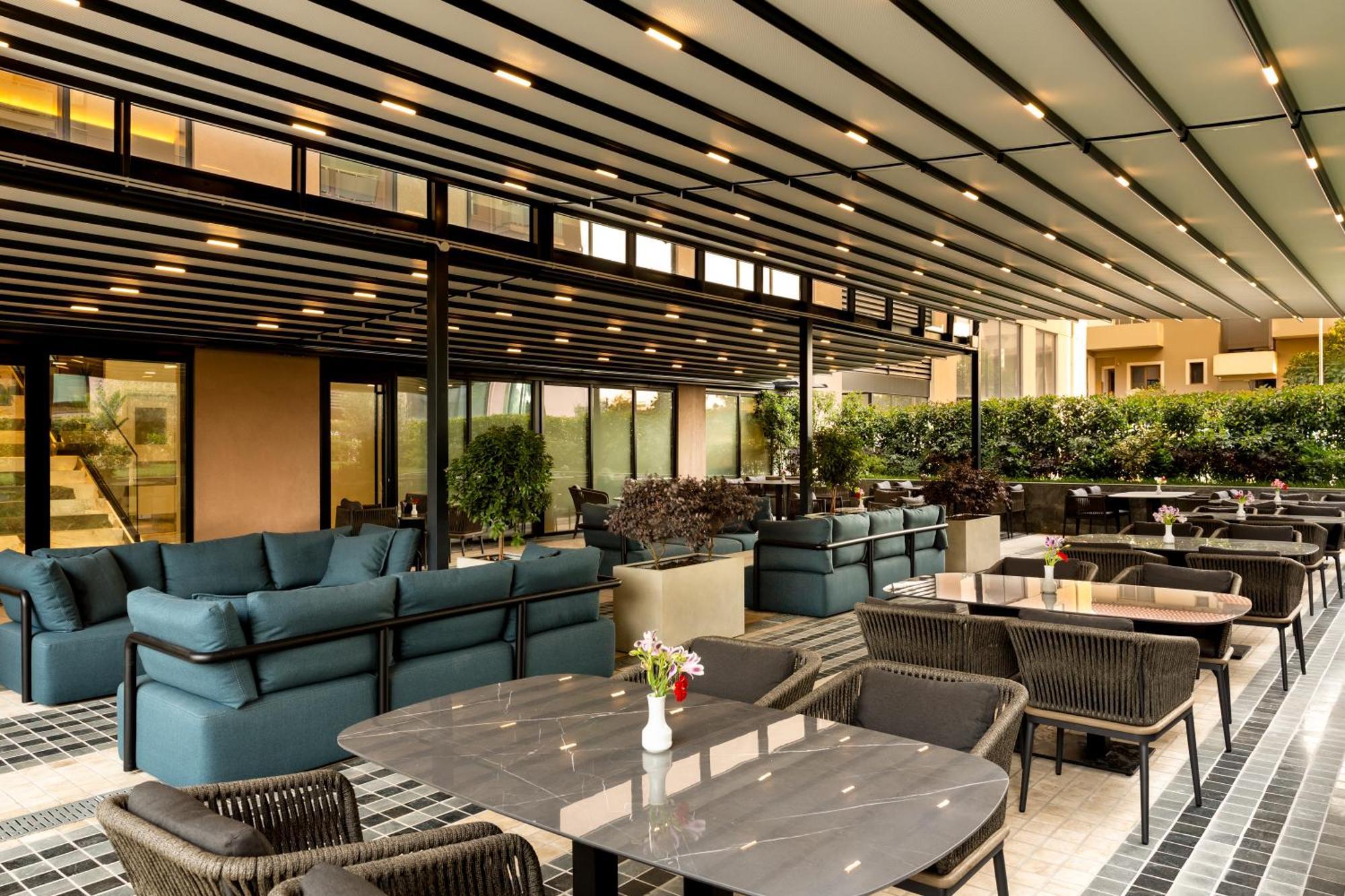 Mercure Tirana Exterior photo